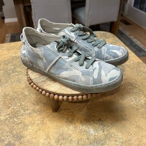 Dolce Vita Z-Camo Suede Sneakers